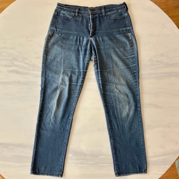 NYDJ Blue Jeans Size 10 (34 x 31) - Picture 1 of 6